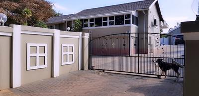 House For Sale in Durban North, Durban